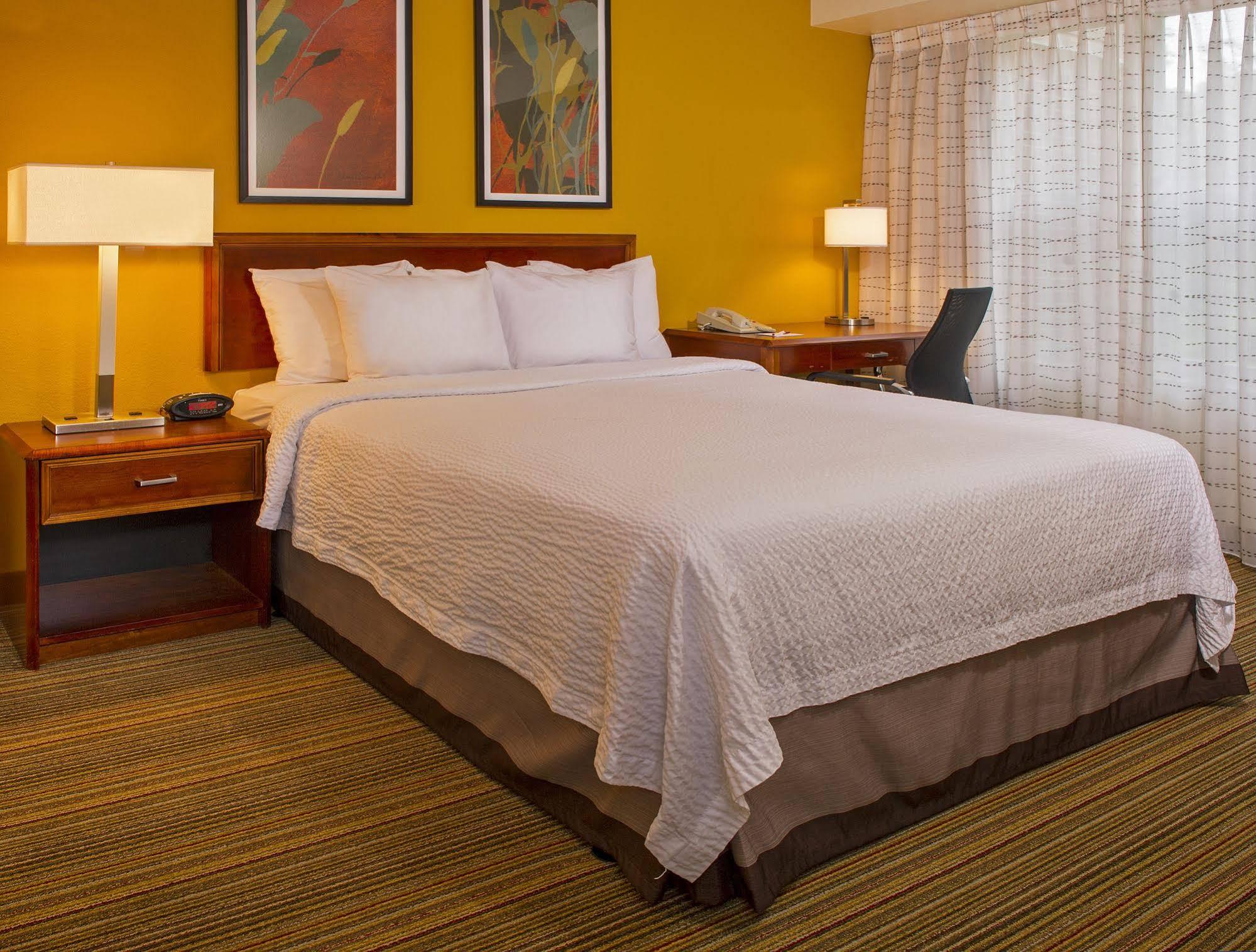 Sonesta Es Suites Baltimore BWI Airport Линтикам Экстерьер фото