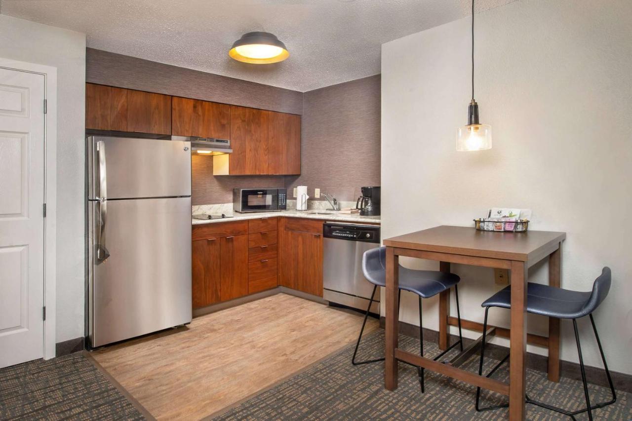 Sonesta Es Suites Baltimore BWI Airport Линтикам Экстерьер фото