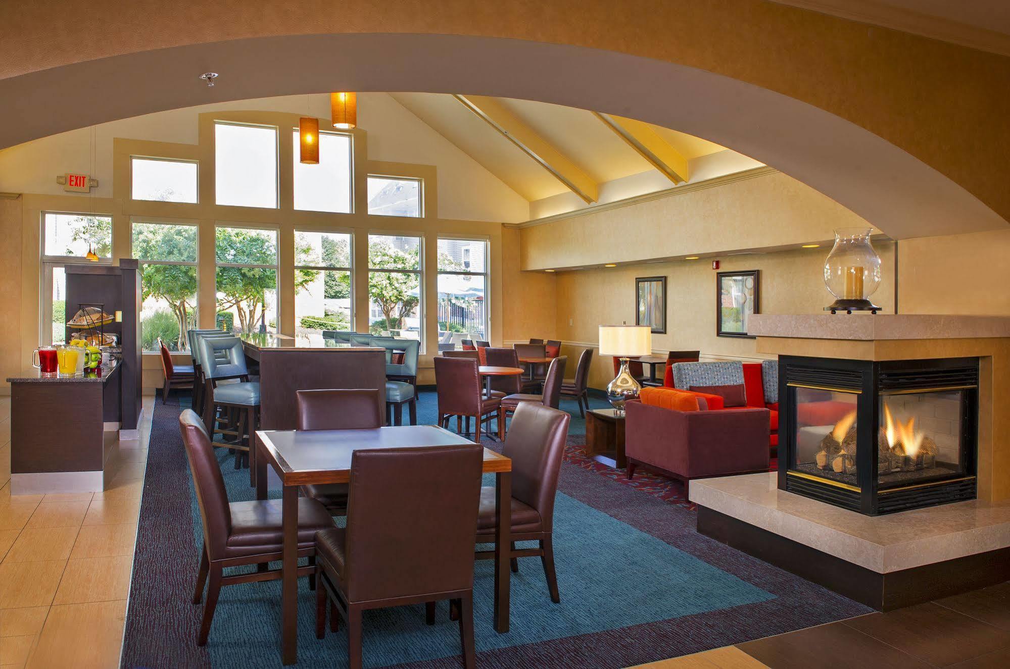 Sonesta Es Suites Baltimore BWI Airport Линтикам Экстерьер фото
